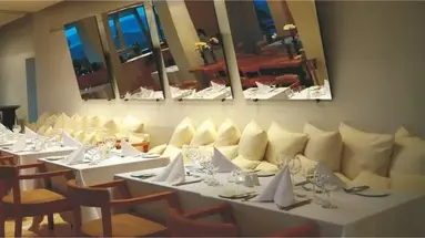 E Hotel Spa And Resort