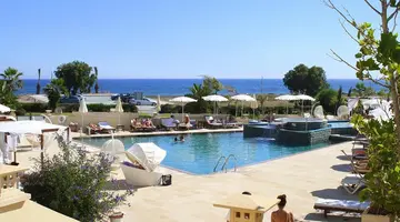 E Hotel Spa and Resort