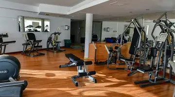 E Hotel Spa and Resort
