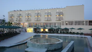 E Hotel Spa and Resort