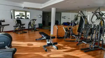 E Hotel Spa and Resort