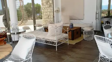 E Hotel Spa and Resort