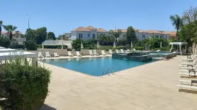 E Hotel Spa and Resort