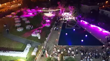 E Hotel Spa & Resort