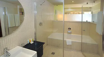 E Hotel Spa & Resort