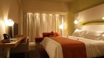 E Hotel Spa & Resort