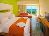 E Hotel Spa & Resort