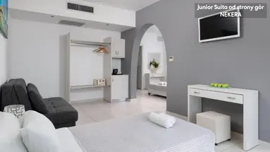 Eagle Nest Hotel