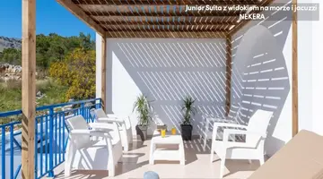 Eagle Nest Hotel