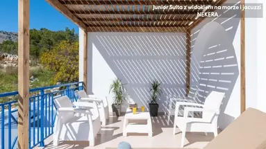 Eagle Nest Hotel