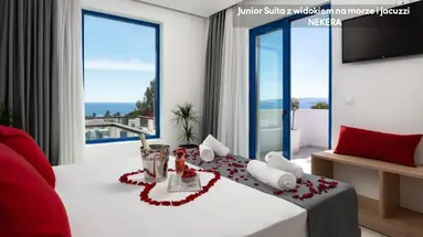 Eagle Nest Hotel