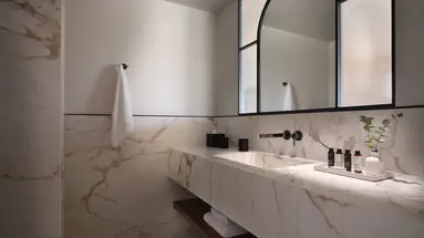 EAGLES PALACE