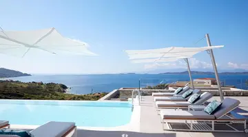 EAGLES VILLAS