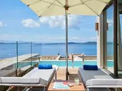 EAGLES VILLAS