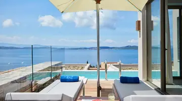 EAGLES VILLAS