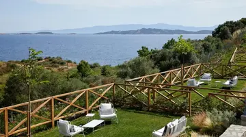 EAGLES VILLAS