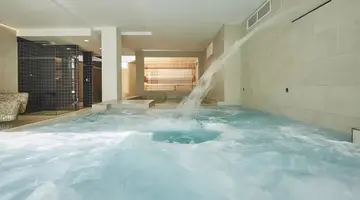 Ebano Hotel Apartments & Spa