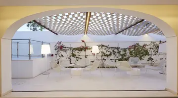 Ebano Hotel Apartments & Spa