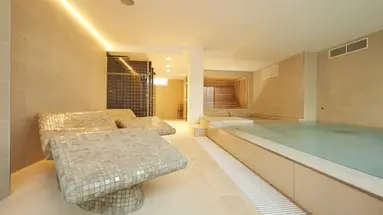 Ebano Hotel Apartments & Spa