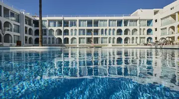 Ebano Hotel Apartments & Spa