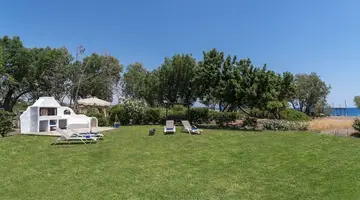 Eco Beach and Magic Garden