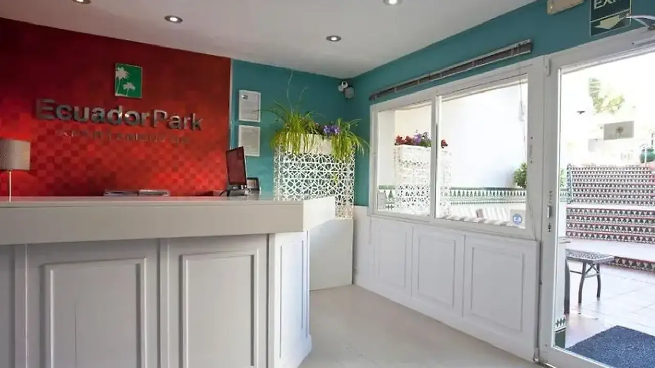 Ecuador Park Apts
