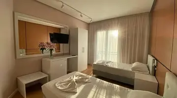 Edart Hotel