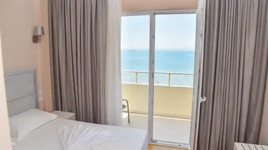 Edart Hotel