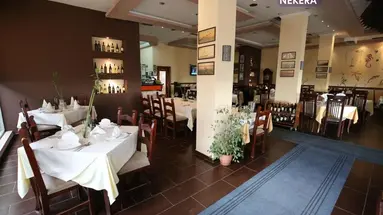 Edart Hotel