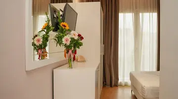 Edart Hotel