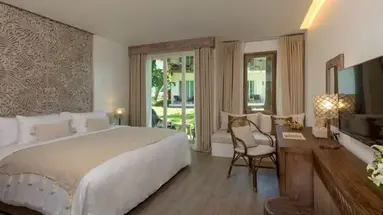 Eden Beach Resort & Spa a Lopesan Collection Hotel
