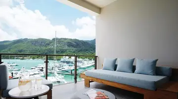 Eden Bleu Hotel