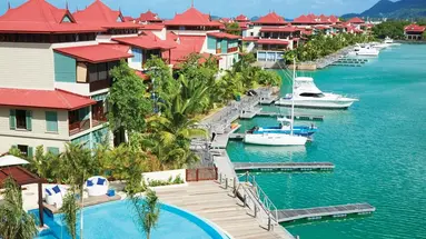 Eden Bleu Hotel