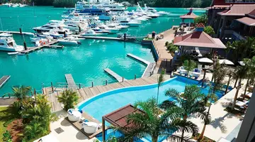  Eden Blue Hotel