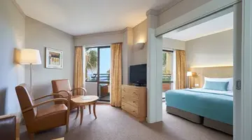 Eden Mar