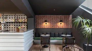 Eden Roc Hotel