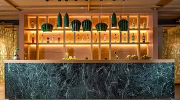 Eden Roc Hotel