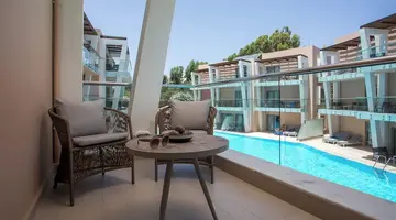 Eden Roc Resort Hotel