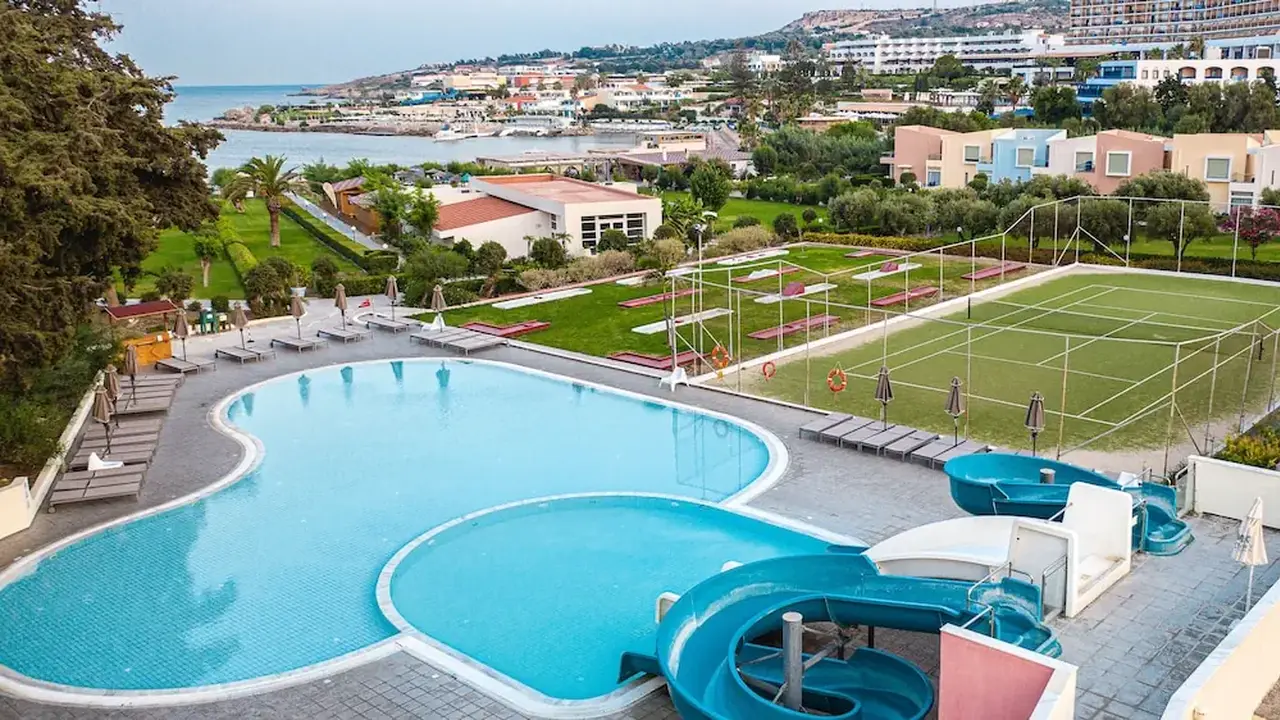 Eden Roc Resort Hotel