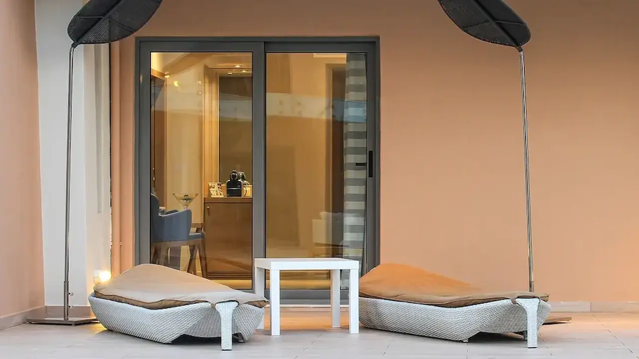 Eden Roc Resort Hotel