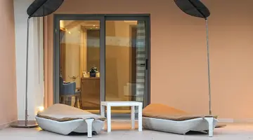 Eden Roc Resort Hotel