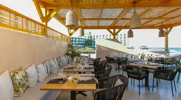 EDEN ROC RESORT