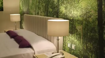 EDEN ROC RESORT