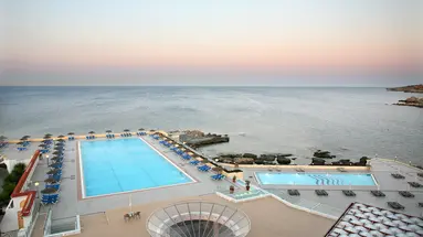 EDEN ROC RESORT