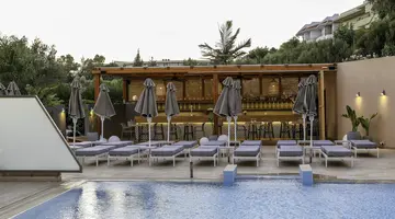 EDEN ROC RESORT