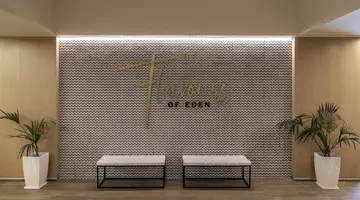 EDEN ROC RESORT