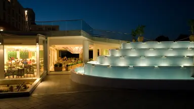 EDEN ROC RESORT