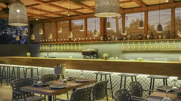 EDEN ROC RESORT