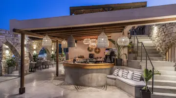 EDEN ROC RESORT