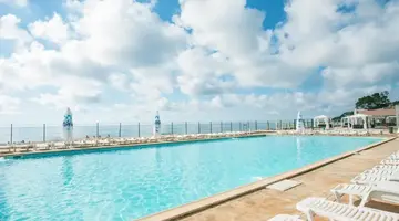 Effect Algara Beach Resort